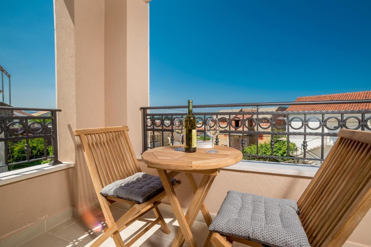 Luxury Apartments Ivanovic Tivat Eksteriør bilde