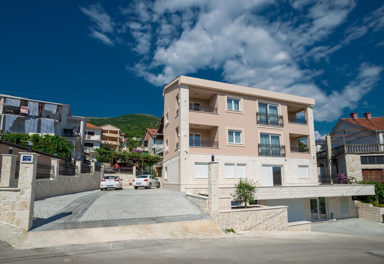 Luxury Apartments Ivanovic Tivat Eksteriør bilde