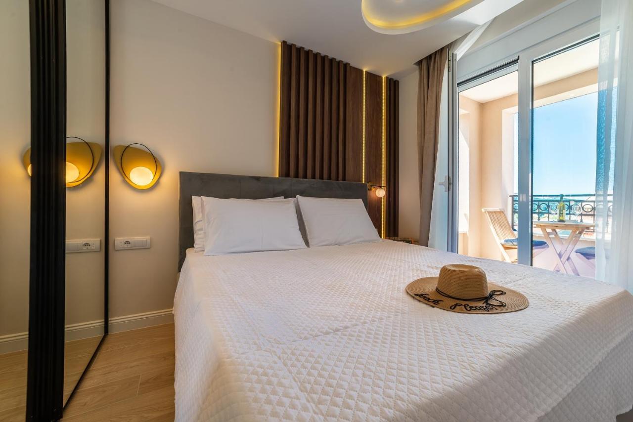 Luxury Apartments Ivanovic Tivat Eksteriør bilde