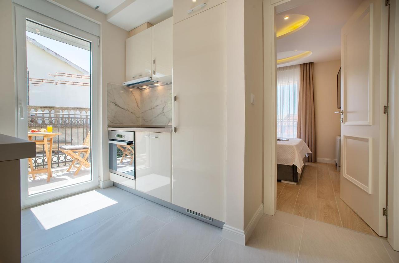 Luxury Apartments Ivanovic Tivat Eksteriør bilde