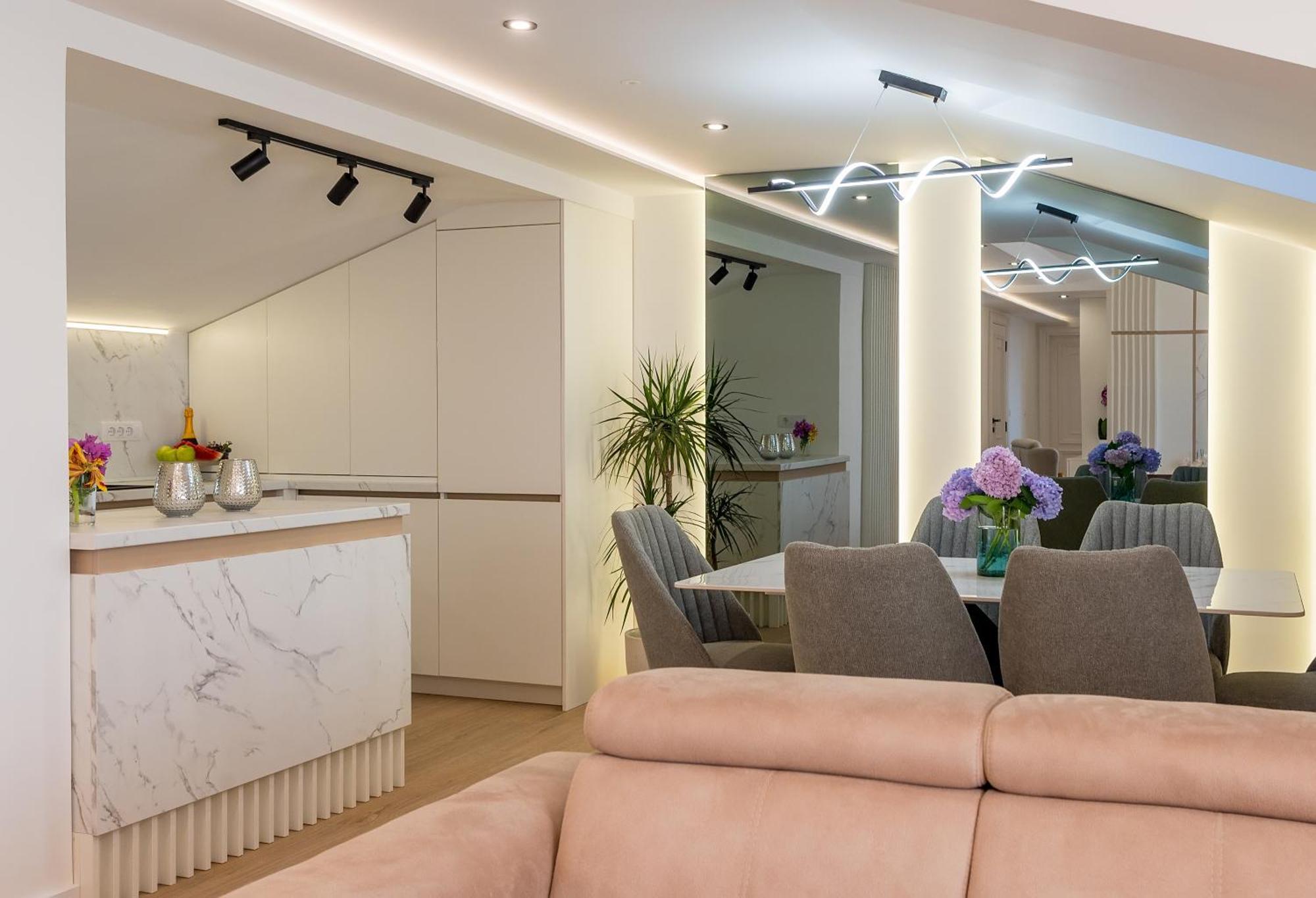 Luxury Apartments Ivanovic Tivat Eksteriør bilde