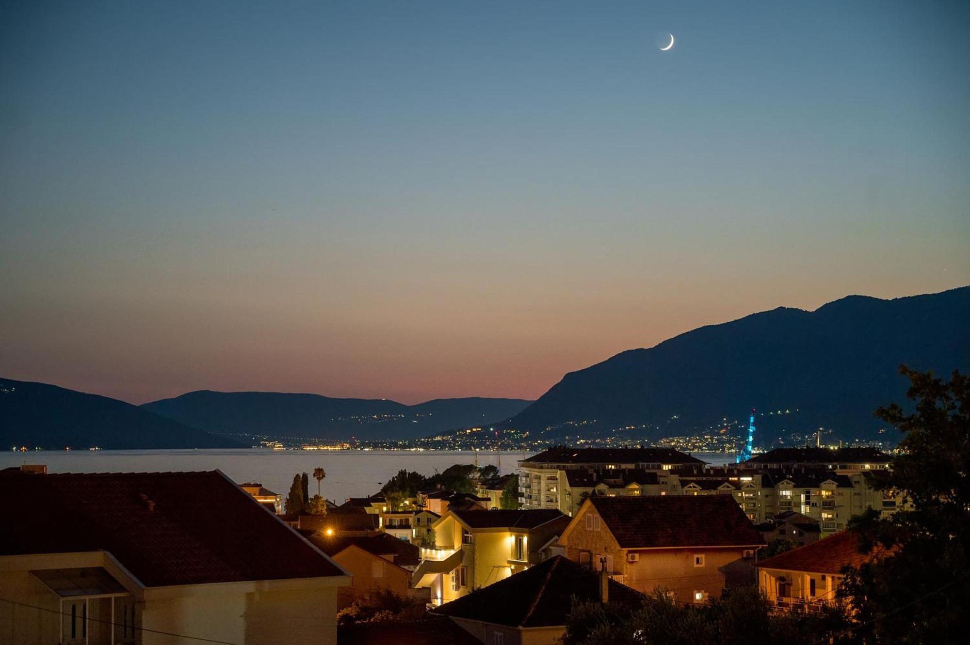 Luxury Apartments Ivanovic Tivat Eksteriør bilde